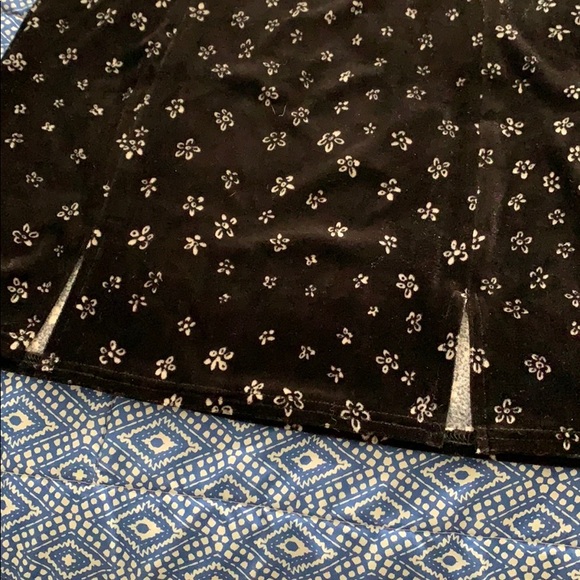NWT LA HEARTS Velvet Skirt - Picture 3 of 4